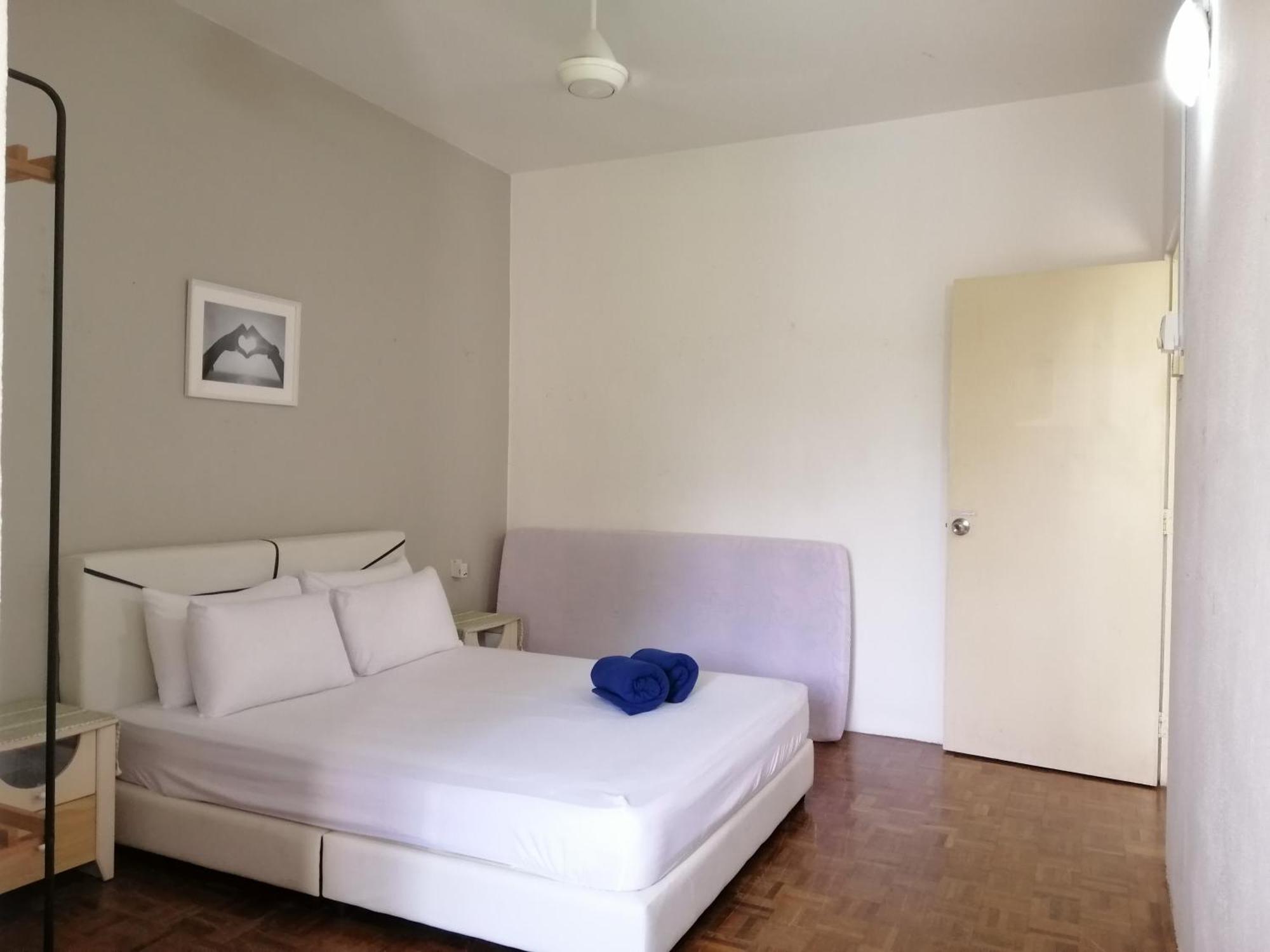 My Cozy Nest - Near Beach Бату-Ферринги Экстерьер фото