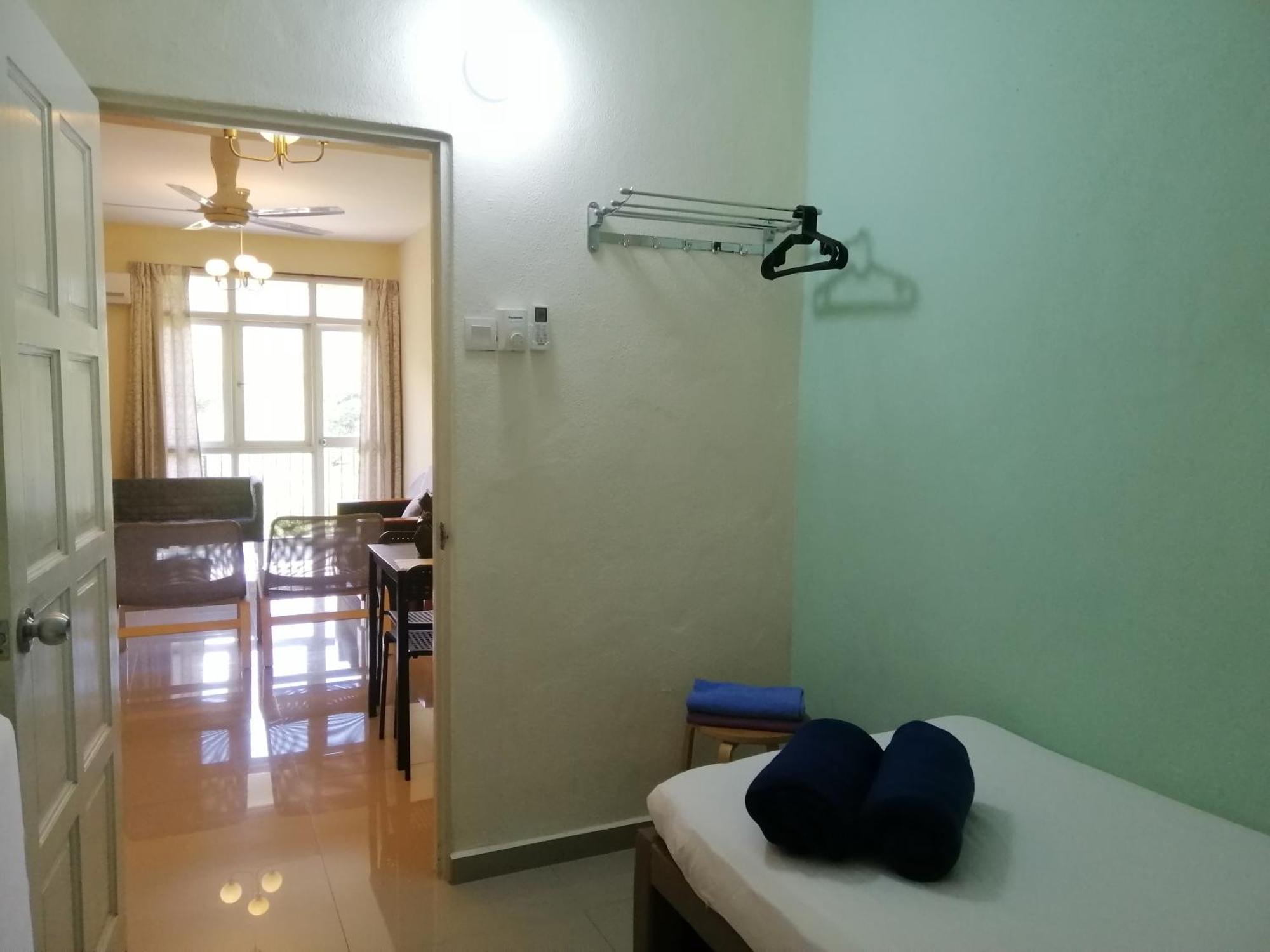 My Cozy Nest - Near Beach Бату-Ферринги Номер фото